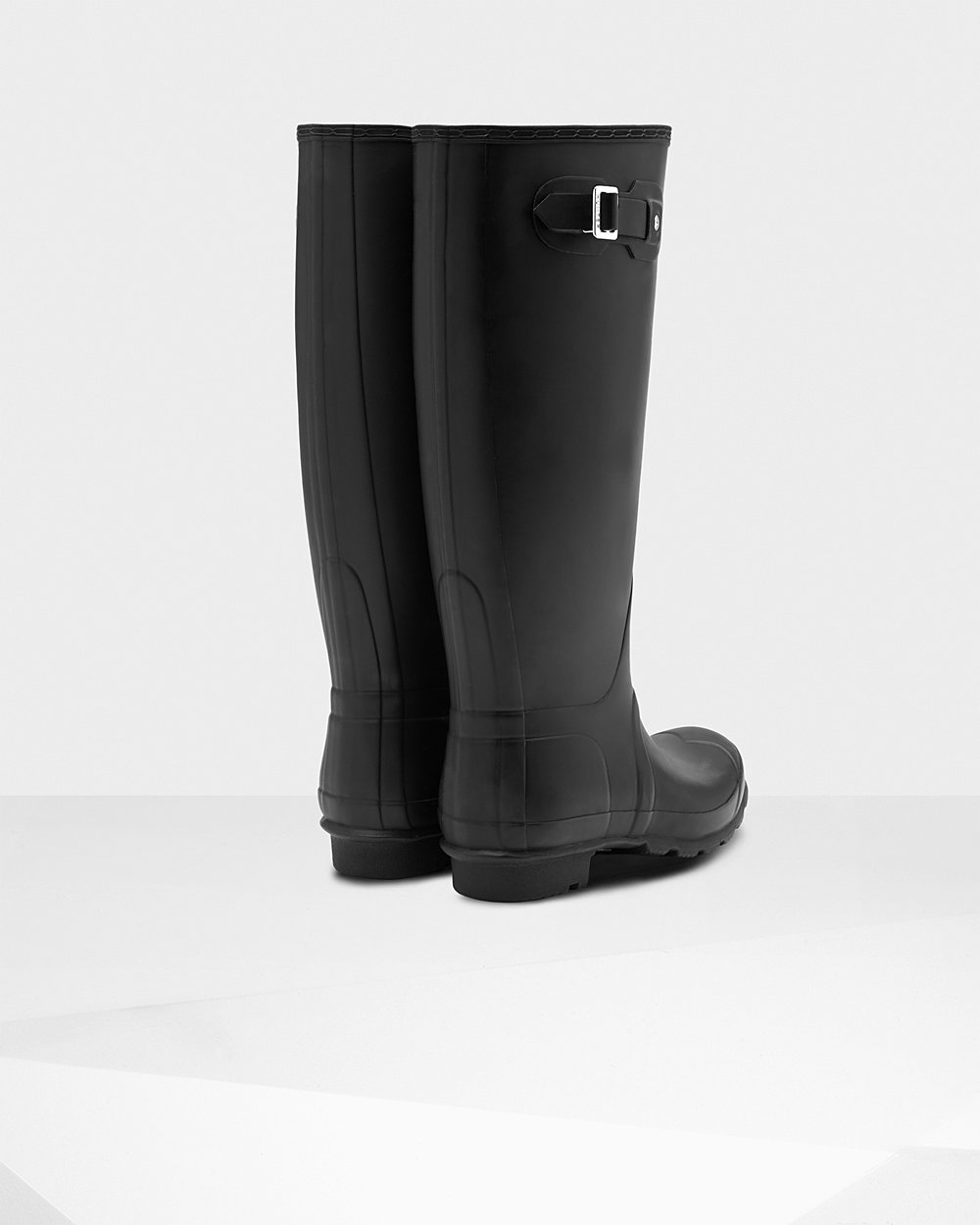 Hunter Original Tall Leg Wide Fit Rain Boots - Shop Online Womens Black - CEGOUT681